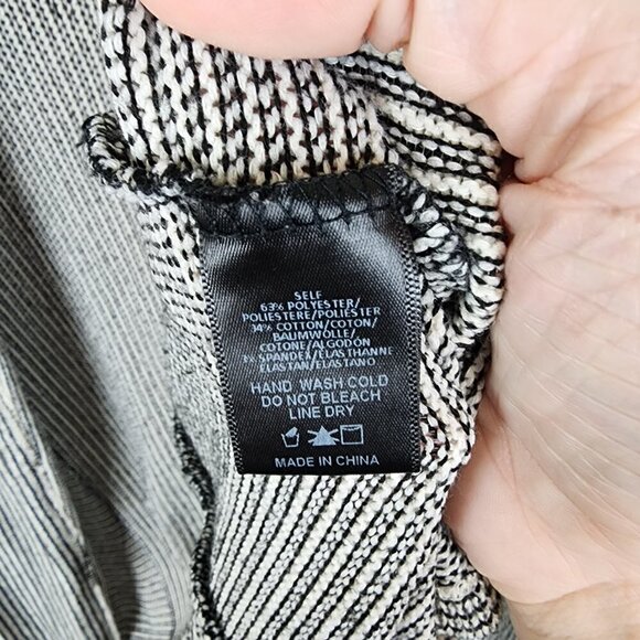 Anthropologie Sunday in Brooklyn Knit Cardigan S - Picture 5 of 5